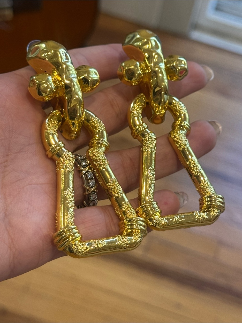 Vintage Gold Sculptural Drop Earrings - Gold - Picture 7 of 7